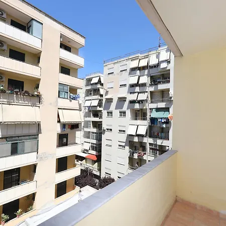 Sunny Side Apartmán Vlorë