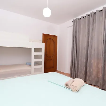 Sunny Side Apartment Vlorë
